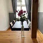 City Apartment Apartament *